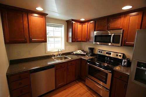 3rd image of 329-331 Concord Ave