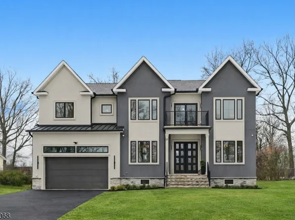 33 Tower Rd, Livingston Twp., NJ 07039