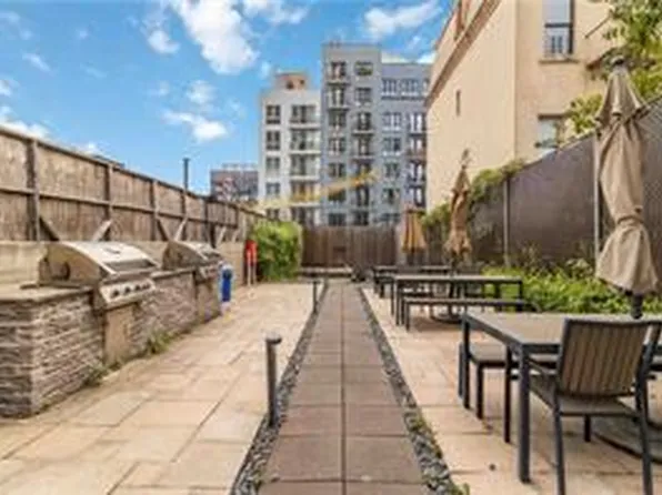 11-24 31st Avenue image 16 of 18