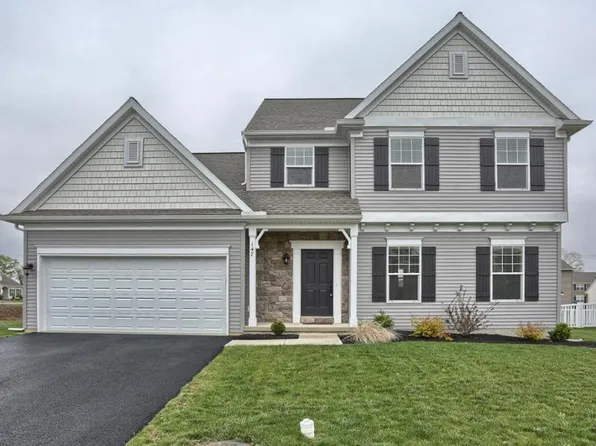 147 Station Corner Dr #L-0036, Annville, PA 17003