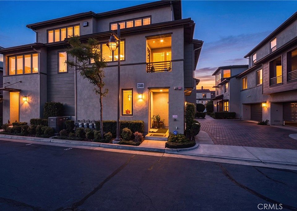 1st image of 12465 Benton Dr Unit 1