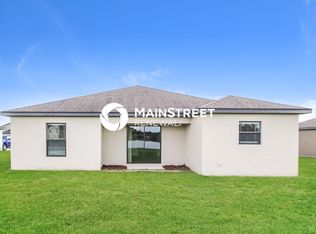 719 Center Lake St, Lehigh Acres, FL 33974