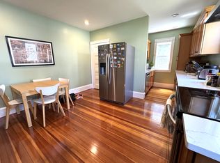 23-25 Fuller St #1, Waltham, MA 02453