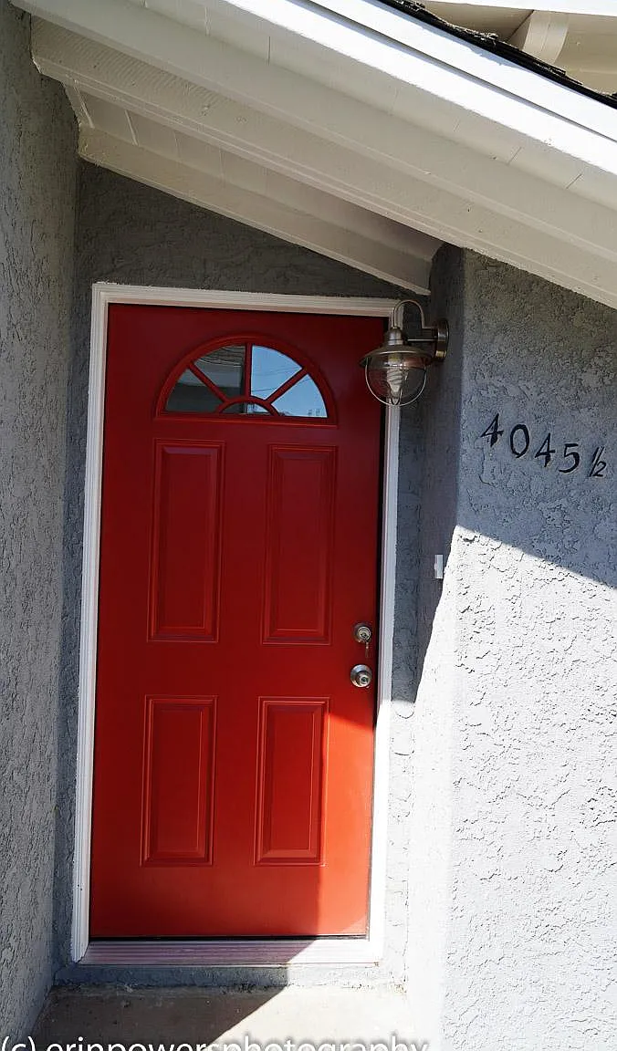 W 107th St, Inglewood — Photo 2