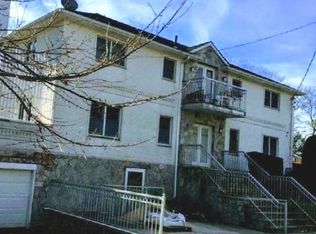 3003 150th Pl, Flushing, NY 11354