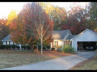 312 Marsha Way, Sharpsburg, GA 30277