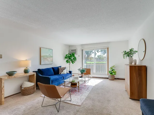 7316 W 22nd St APT 203, Minneapolis, MN 55426