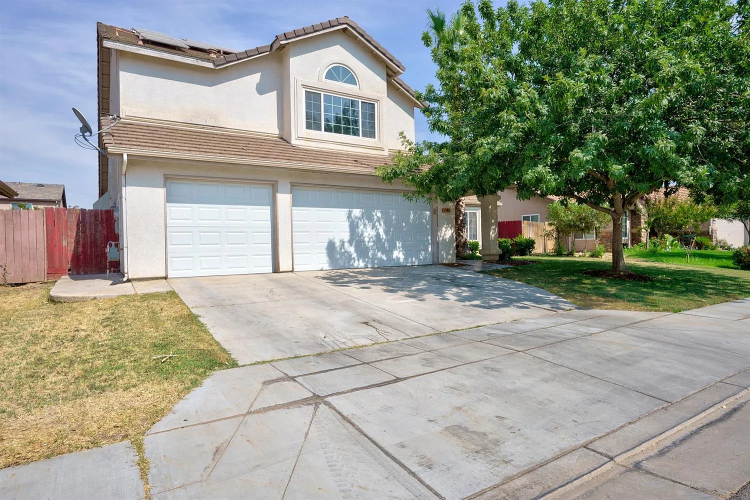1361 Alexis Way photo 1