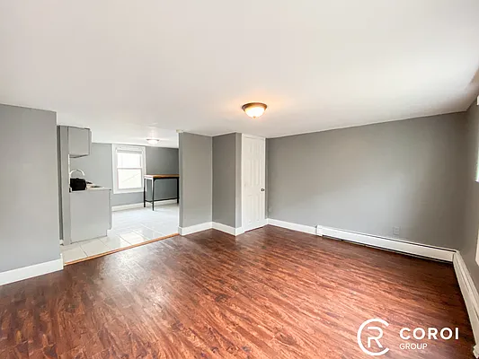 Rented by Coroi Corp | media 11