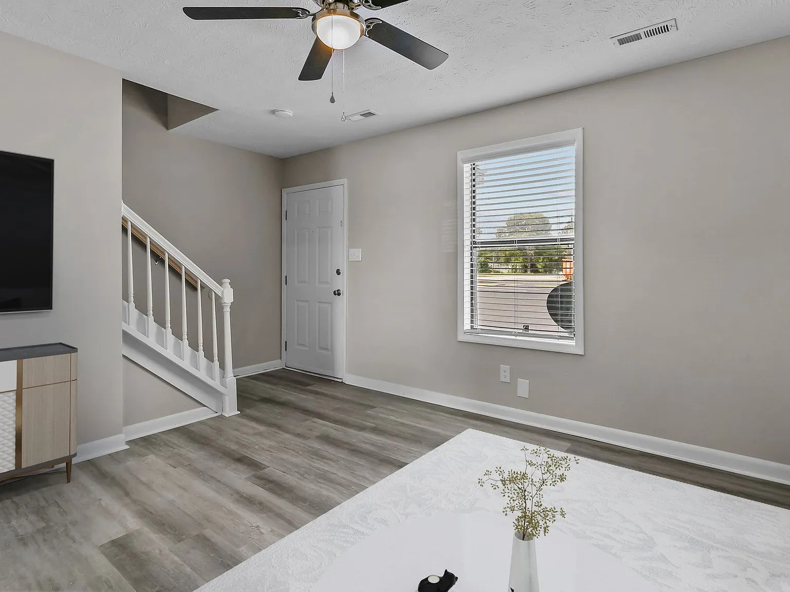 Elizabeth Street Townhomes — Photo 4