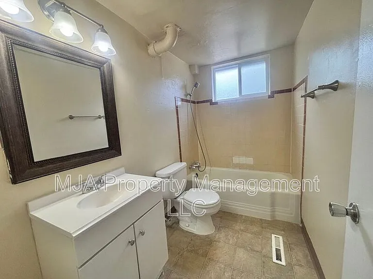 740 W Wasatch St — Photo 10