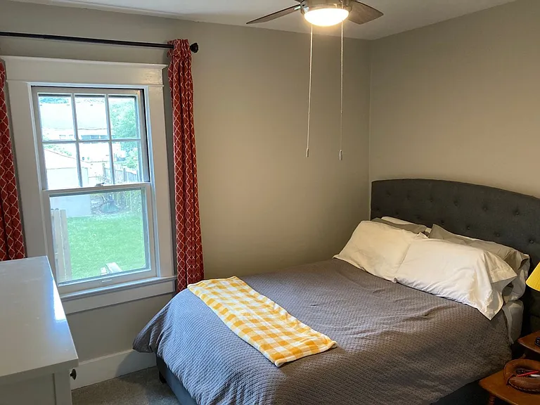 124 Cannons Ln — Photo 17