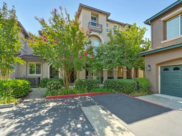 2306 Las Palomas Loop, Lincoln, CA 95648