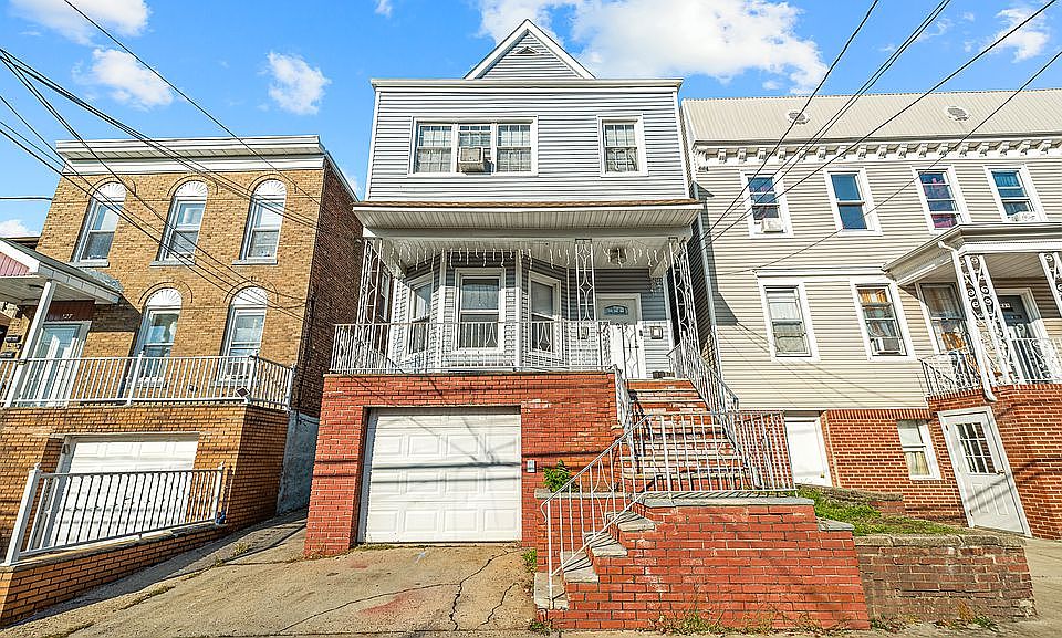 125 W 25th St Bayonne, NJ Zillow