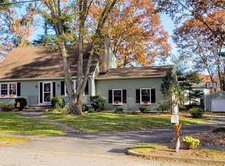 5 Eastgate Dr, Coventry, RI 02816