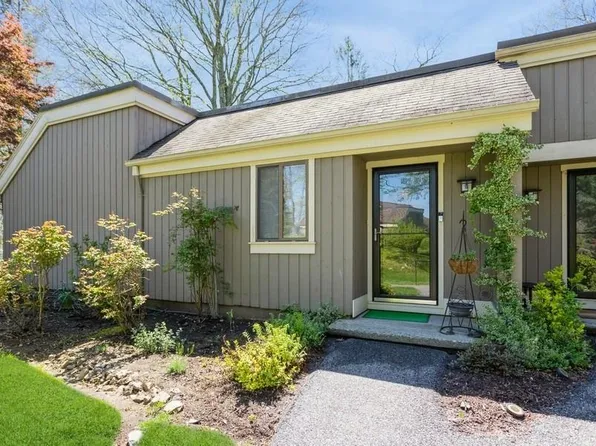 82 Heritage Hills #A, Somers, NY 10589