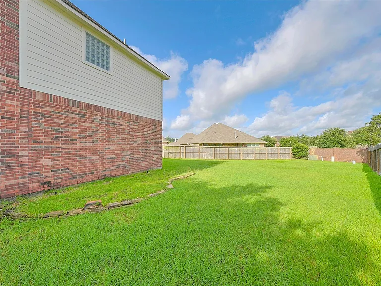 9314 Fanwick Ct — Photo 45