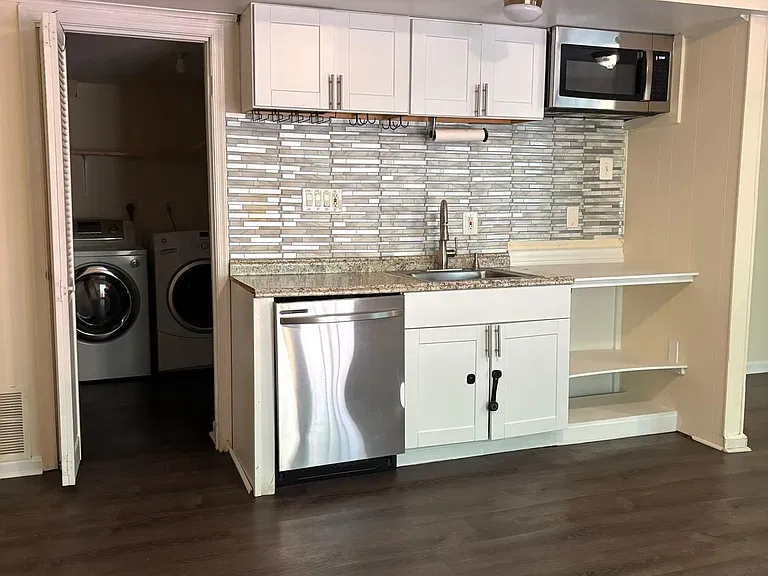 10050 Wood Sorrels Ln — Photo 12
