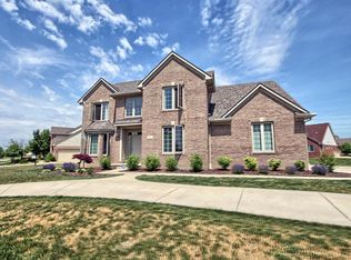 167 E Canford Park #37, Canton, MI 48187