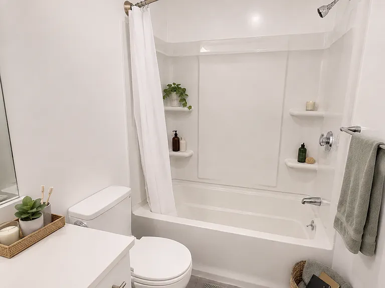 831 Beacon St #206 — Photo 2