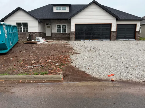 1417 N Collins Drive, Republic, MO 65738