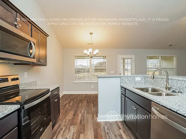 737 Cedar Ln — Photo 6