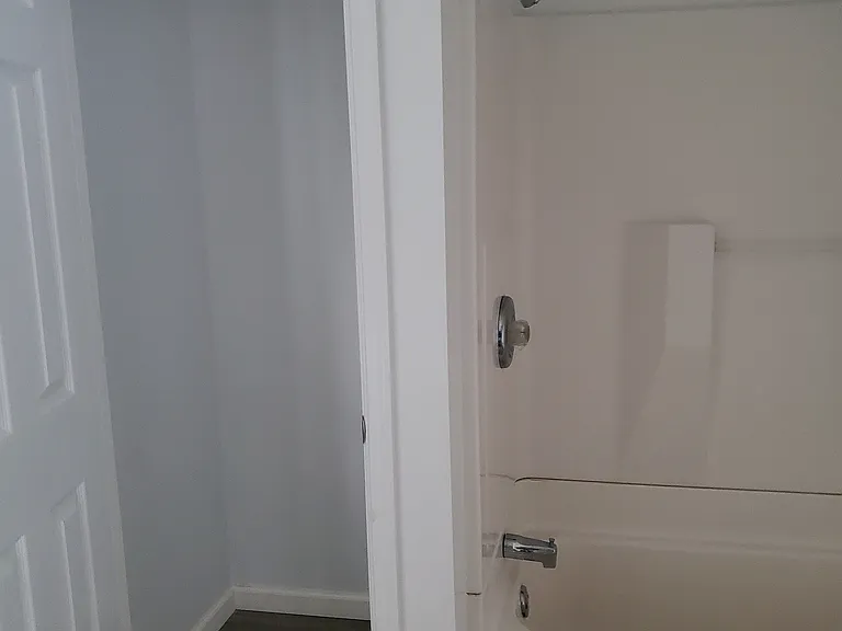 18457 New Kent Hwy — Photo 17