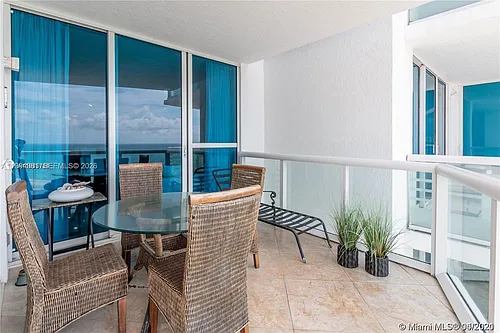3801 Collins Ave #1102 Photo 1