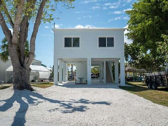 2nd image of 1119 Calder Rd