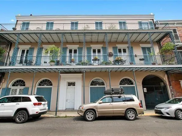 910 Chartres St APT 3B, New Orleans, LA 70116