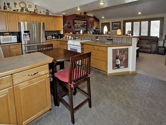 4th image of 4109 Lott Ct