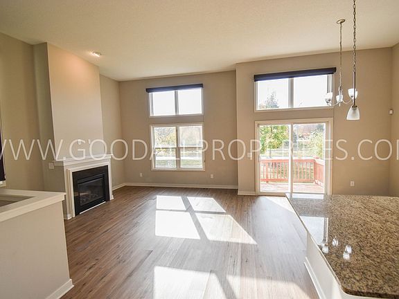 3rd image of 7890 Cottonwood Ln