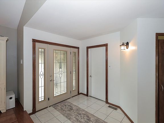 3rd image of 8126 174th Pl