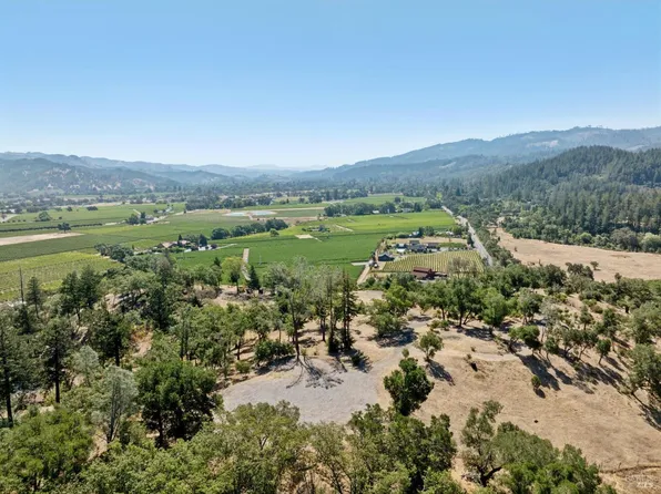1128 Bennett Lane, Calistoga, CA 94515