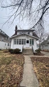 110 N Pine St, Elmhurst, IL, 60126