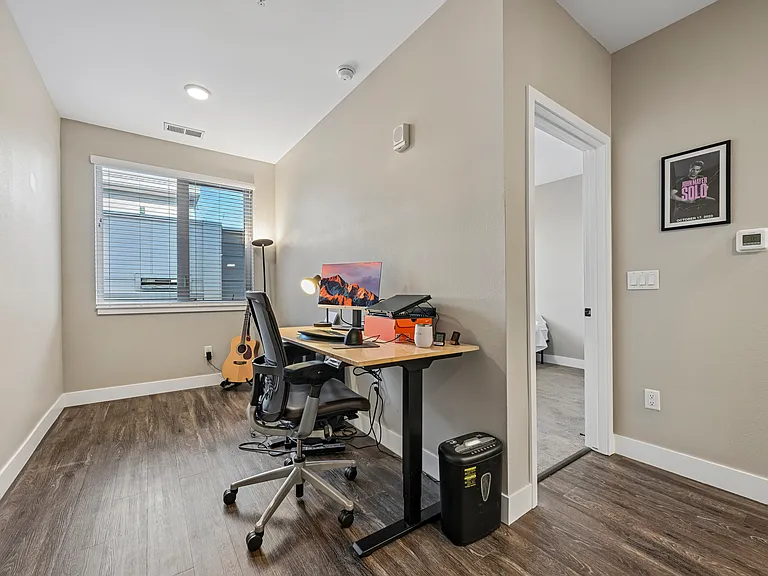2729 W 28th Ave #505 — Photo 7