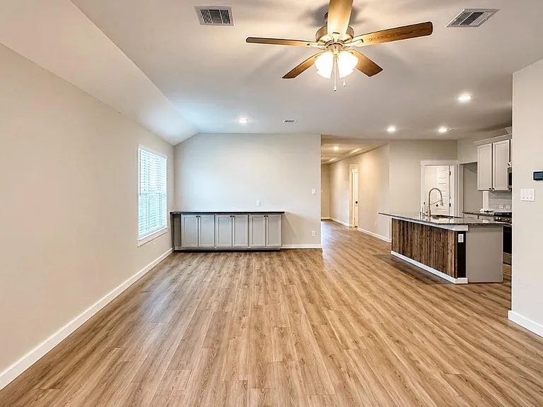 4612 Spoon Bill Cove Dr — Photo 12