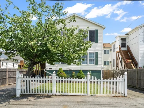 26 Dunn Rd, Revere, MA 02151