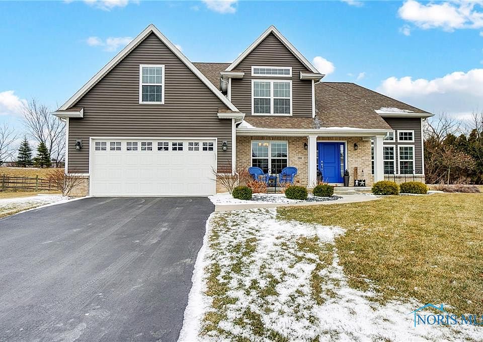1st image of 208 Drakefield Ct