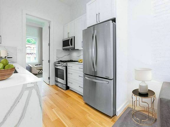 2nd image of 820 Marcy Ave #33