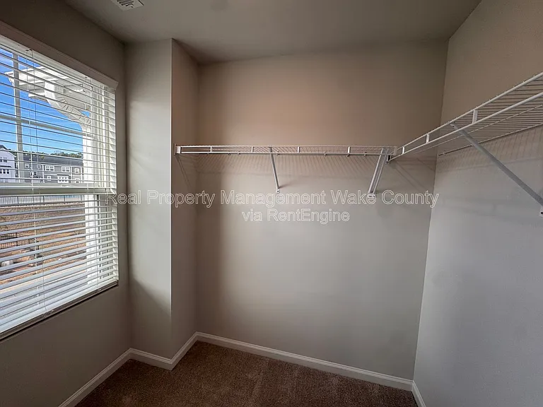 410 Odham Ln — Photo 48