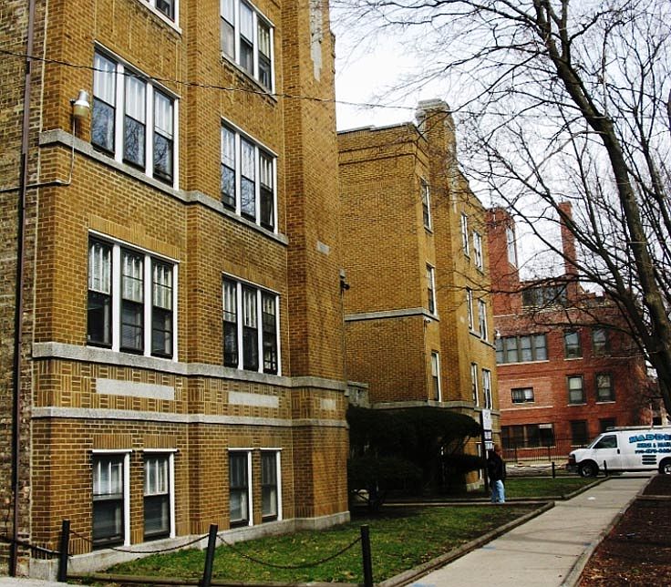 1st image of 7520 N Hoyne Ave APT 3L