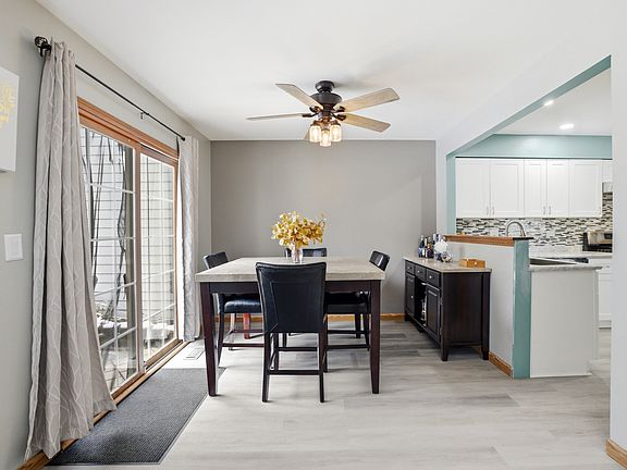 4th image of 36106 N Springbrook Ln