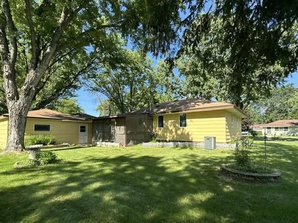 6801 Toledo Ave N, Brooklyn Center, MN 55429