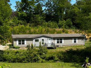1796 Pine Grove Providence Rd, Loudon, TN 37774