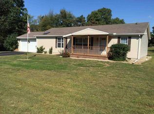 10860 E Anchor Dr, Walkerton, IN 46574