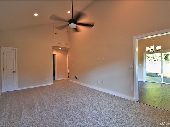4th image of 31629 68th Ave NE