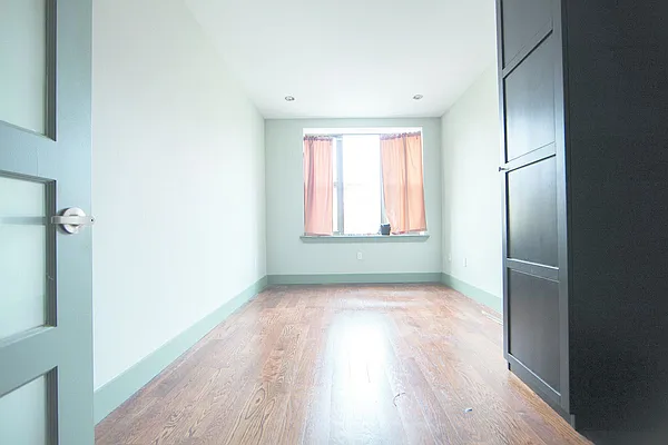 Rented by Brooklyn Group | media 22