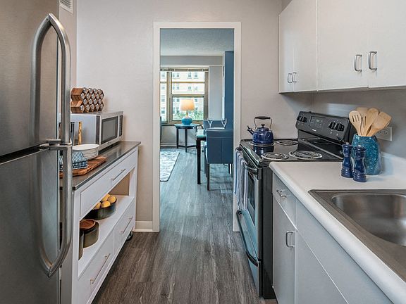 4th image of 1649 E 50th St #1234675