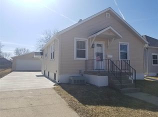 517 Lincoln Ave, Norfolk, NE 68701